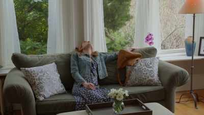 You know, we have to leave
for Sally's party - Aurora Teagarden Mysteries: Something New
