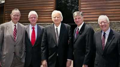 You know, here was someone
who they could each speak to and trust. - Billy Graham: An Extraordinary Journey