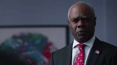 You know he's been
all over the Ward, - The Red Line