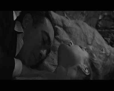 You know him? - The Visit