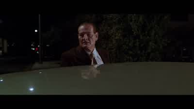 - You know him? - L A  Confidential