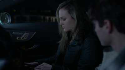 - 'You know him?'
- Yeah, I sold him his house. - Deadly Secrets