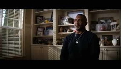 You know, because his life
did come to such a tragic end, - Untold: The Murder of Air McNair