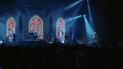 You know how it
goes, Los Angeles! - Ghost: Rite Here Rite Now