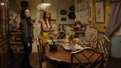 You know how we normally do
during all the dinner parties - Dollface