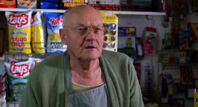 You know how to put these on - Raising Arizona