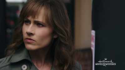You know, I always envied
Sterling, thought he had it all. - Curious Caterer: Fatal Vows