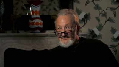 You know, and I become
the, you know, - Hollywood Dreams & Nightmares: The Robert Englund Story