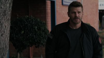 You know, I can remember
everything that she said to me, - SEAL Team