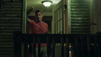You know, I got to get
this place tip-top - Girl on the Third Floor