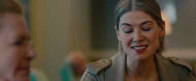 You know I have access
to your safety deposit box. - I Care a Lot