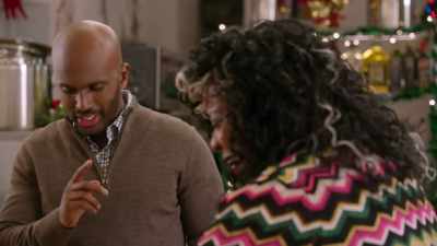 You know, I never did
ask you before, - A Sweet Christmas Romance