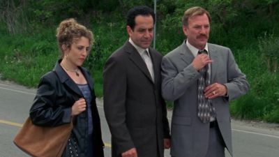 You know, I was the best man
at their wedding. - Really? - Monk