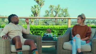 - You know I was up just
like relaxing meditating, - Wake & Bake with Dom Brown