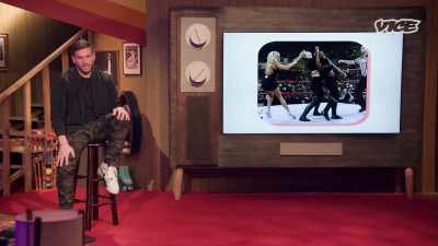 - You know,
I watched a female wrestler - Super Maximum Retro Show