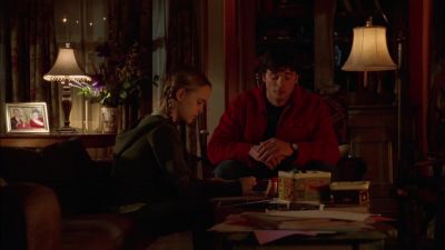 You know, I'm an artist too. - Smallville