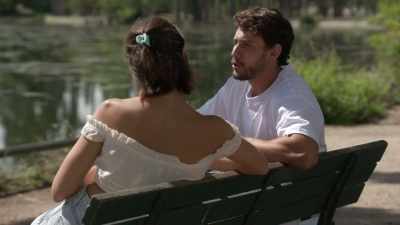 You know, I'm not gonna
force myself, obviously, - Love Trip: Paris
