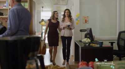 You know, it was beautiful, romantic. - The Last Bridesmaid