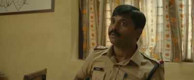 You know that it's your chain.
Now even the police know it. - Thondimuthalum Driksakshiyum