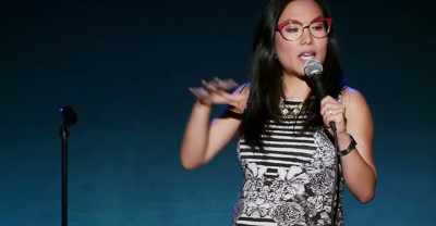 You know, it's--
it's very distracting for me - Ali Wong: Baby Cobra