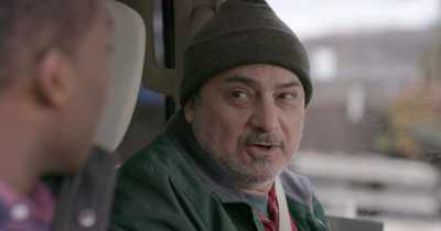 - You know, it's just that we...
- You slept with my daughter - Lez Bomb
