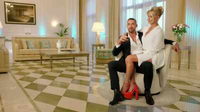 You know, you just have
this ideal image of, like, - The Real Housewives of Dubai