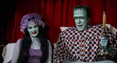 - You know, Lily?
- Yes, sugar? - Munster, Go Home!