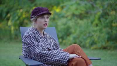 You know, you live in a cottage, - Folklore: The Long Pond Studio Sessions