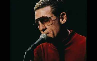 ♪ You know, Mama told me ♪ - Jerry Lee Lewis: Trouble in Mind