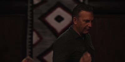 You know, maybe it's best
if I fight this alone. - Yellowstone