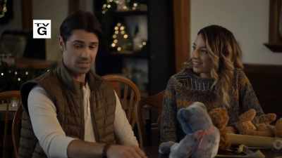 You know me, I can spread
the word, create some buzz. - Heart of the Holidays