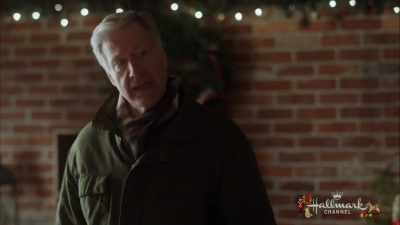 You know me so well. - Christmas Festival of Ice