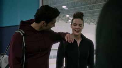 - You know Megan?
- Yes, I just met her today. - The Ice Rink Murders