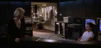 You know my mother was an actress
on the soaps? - Sliver
