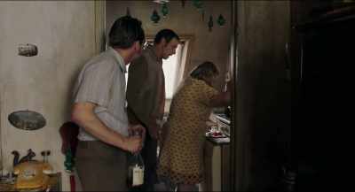 You know, Mrs. Voss,
Fritz is so cheap, - The Golden Glove