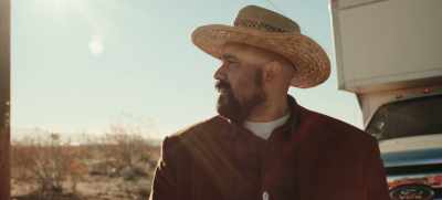 - You know, pretty lady
shouldn't be out here - Death on the Border