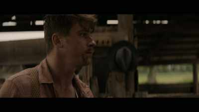 You know your problem, Jamie?
You don't know your own worth, brother. - Mudbound
