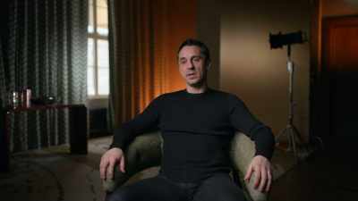 You know, he reacted to '98
in a big way. - Fever Pitch: The Rise of the Premier League