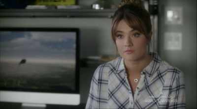 YOU KNOW, - Garage Sale Mysteries: Picture a Murder