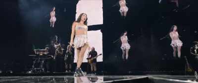 You know they say you can
get more flies - Olivia Rodrigo: GUTS World Tour
