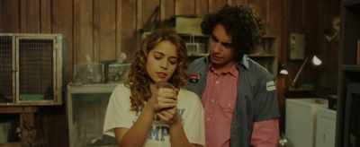 You know, this should
gross me out, - Eat Brains Love
