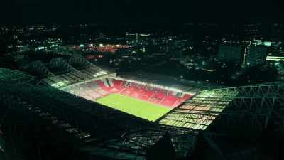 You know, Sir Alex Ferguson,
the manager, the boss... - The United Way