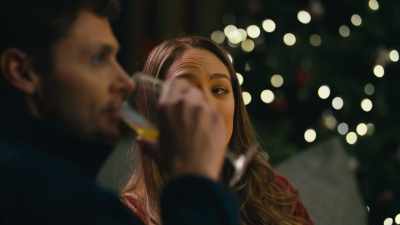 You know, for someone
who hates lying, - The Christmas Venue