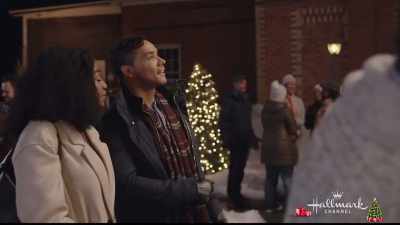 - You know, speaking of traditions, - A Majestic Christmas