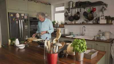 You know, stroke it up and down
cheese grater. - James May: Oh Cook!