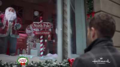 You know it takes, like,
all year for them to do this, - A Royal Queens Christmas