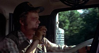 You know who that is That's Mr Evel Knievel - Smokey and the Bandit