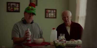 You know that's got like
a million calories, right? - How to Ruin the Holidays