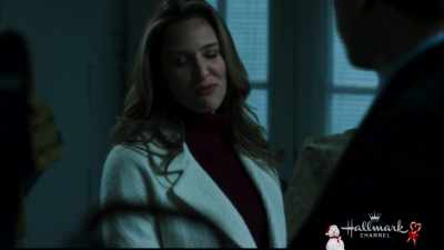 You know, the Christmas
before my mom passed, - Christmas Wishes & Mistletoe Kisses