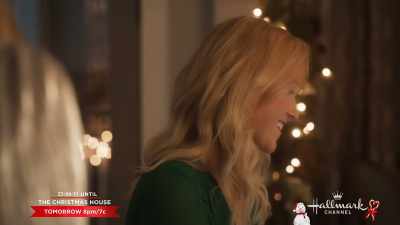 You know, the last two days
I've been haunted
by my dead boss - A Nashville Christmas Carol